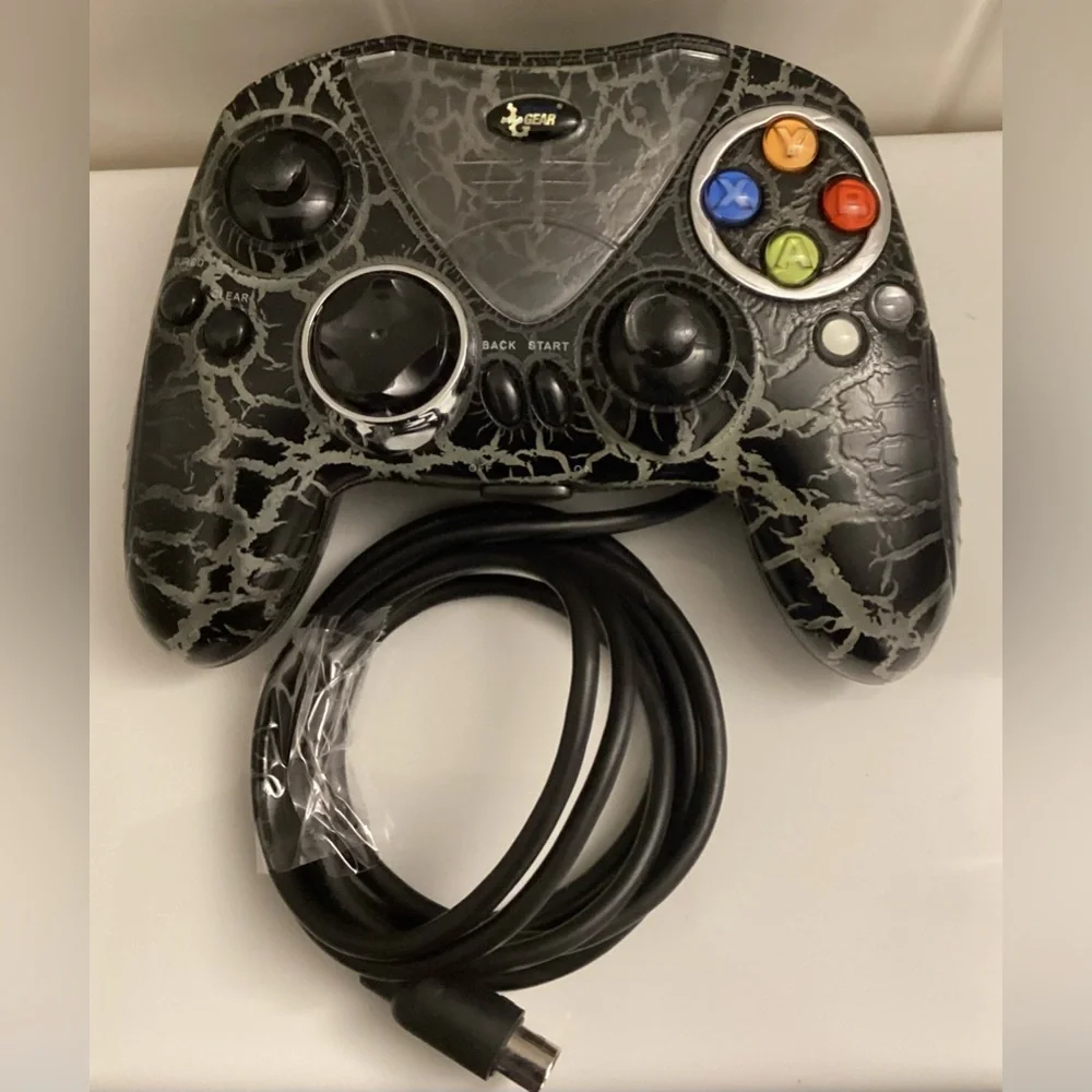 Game Controller - Picture 4 of 6